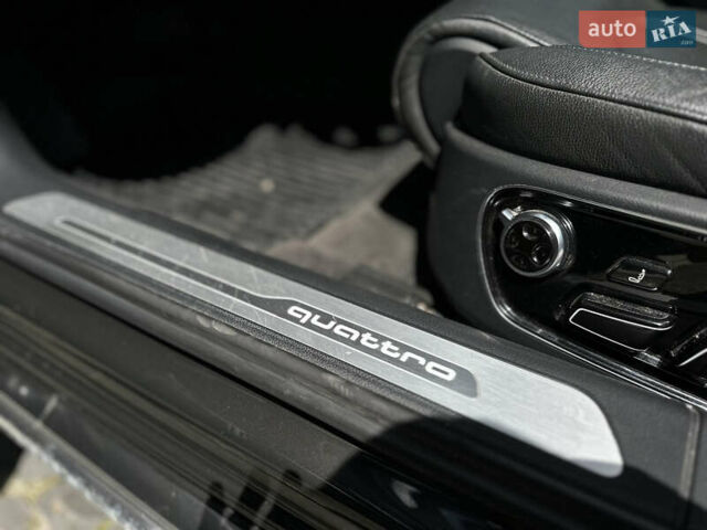 Черный Ауди А8, объемом двигателя 3 л и пробегом 180 тыс. км за 21500 $, фото 35 на Automoto.ua