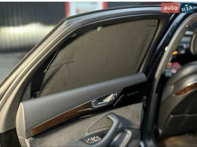 Чорний Ауді A8, об'ємом двигуна 3 л та пробігом 218 тис. км за 19000 $, фото 5 на Automoto.ua