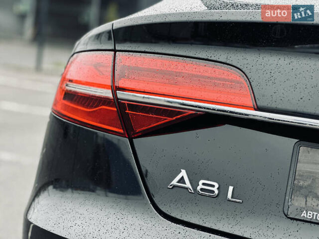 Чорний Ауді A8, об'ємом двигуна 3 л та пробігом 274 тис. км за 18700 $, фото 12 на Automoto.ua