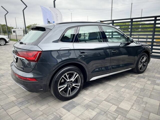 Ауди А8 2015 в Ровно на Automoto.ua Черный Ауди А8, объемом двигателя 4.2 л и пробегом 166 тыс. км за 52500 $, фото 16 на Automoto.ua