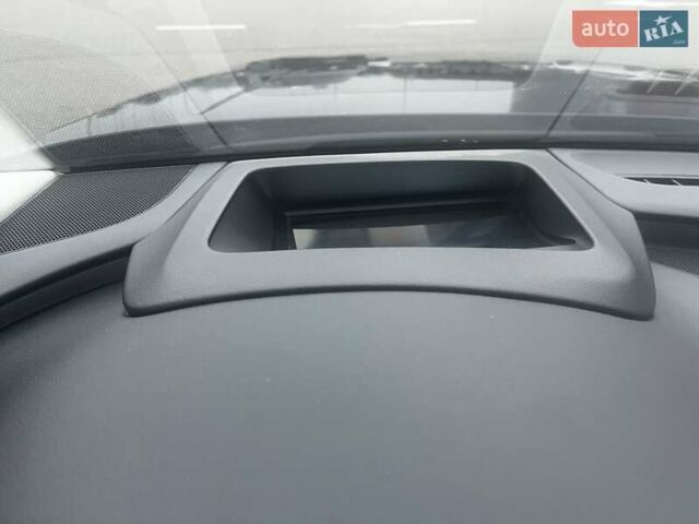 Черный Ауди А8, объемом двигателя 4.13 л и пробегом 150 тыс. км за 47000 $, фото 13 на Automoto.ua