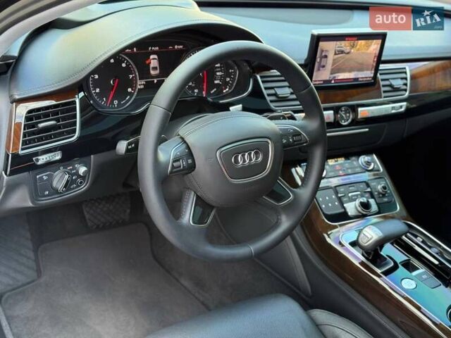 Чорний Ауді A8, об'ємом двигуна 3 л та пробігом 131 тис. км за 24999 $, фото 9 на Automoto.ua