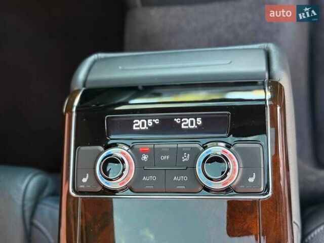 Чорний Ауді A8, об'ємом двигуна 3 л та пробігом 131 тис. км за 24999 $, фото 26 на Automoto.ua