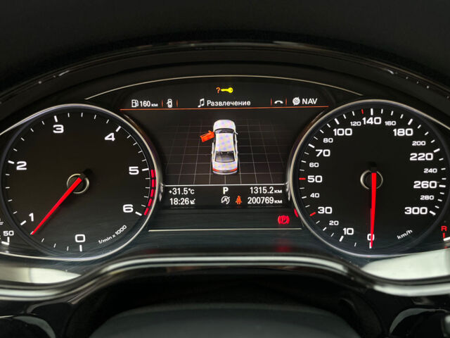 Чорний Ауді A8, об'ємом двигуна 3 л та пробігом 200 тис. км за 31500 $, фото 18 на Automoto.ua