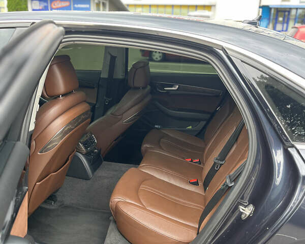Чорний Ауді A8, об'ємом двигуна 3 л та пробігом 180 тис. км за 24990 $, фото 10 на Automoto.ua