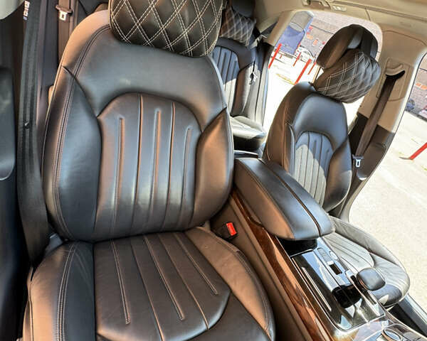 Черный Ауди А8, объемом двигателя 2.97 л и пробегом 266 тыс. км за 31000 $, фото 17 на Automoto.ua