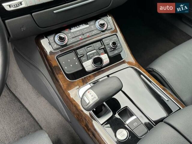 Черный Ауди А8, объемом двигателя 3 л и пробегом 76 тыс. км за 28999 $, фото 34 на Automoto.ua