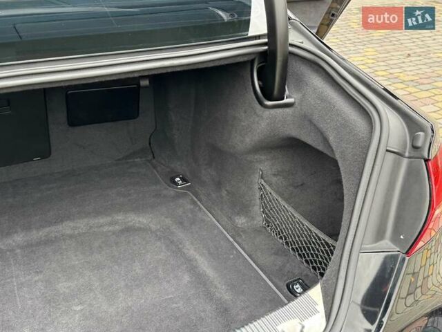 Чорний Ауді A8, об'ємом двигуна 3 л та пробігом 122 тис. км за 28999 $, фото 88 на Automoto.ua