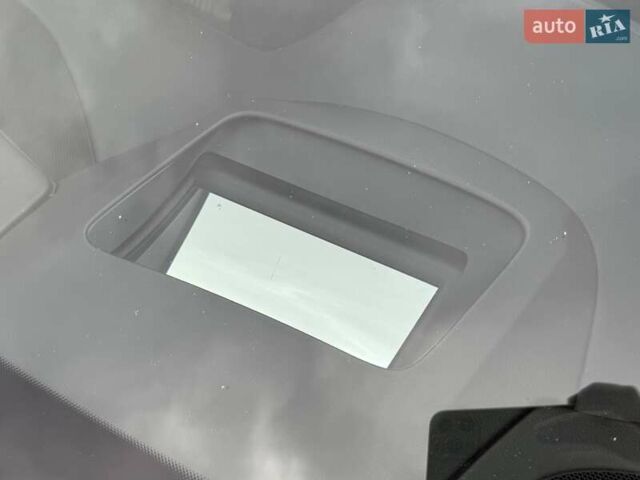 Чорний Ауді A8, об'ємом двигуна 3 л та пробігом 122 тис. км за 28999 $, фото 75 на Automoto.ua