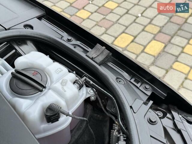 Черный Ауди А8, объемом двигателя 3 л и пробегом 76 тыс. км за 28999 $, фото 97 на Automoto.ua