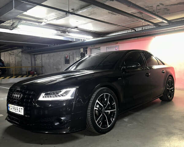 Чорний Ауді A8, об'ємом двигуна 4.13 л та пробігом 170 тис. км за 48500 $, фото 1 на Automoto.ua
