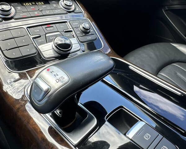 Черный Ауди А8, объемом двигателя 2.97 л и пробегом 158 тыс. км за 29999 $, фото 113 на Automoto.ua