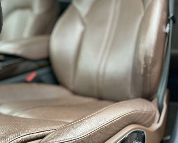 Чорний Ауді A8, об'ємом двигуна 3 л та пробігом 73 тис. км за 44777 $, фото 20 на Automoto.ua
