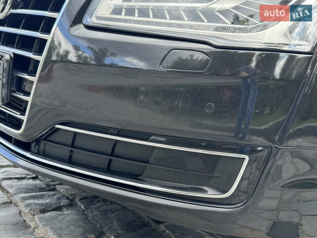 Черный Ауди А8, объемом двигателя 2.97 л и пробегом 158 тыс. км за 29999 $, фото 78 на Automoto.ua