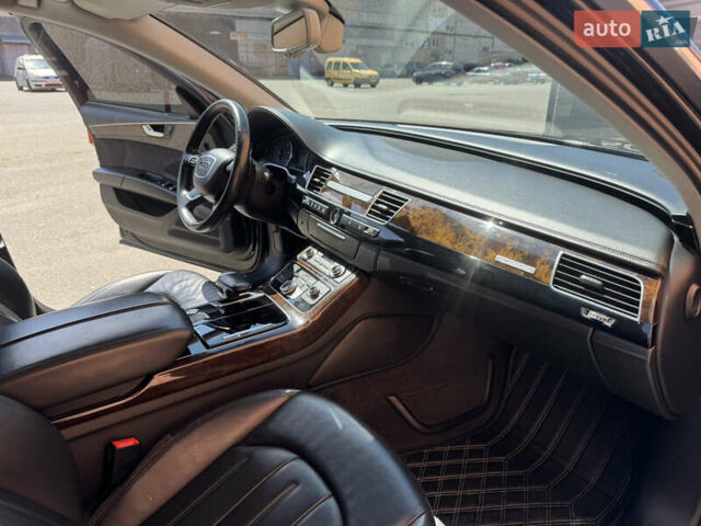 Черный Ауди А8, объемом двигателя 2.97 л и пробегом 266 тыс. км за 31000 $, фото 16 на Automoto.ua