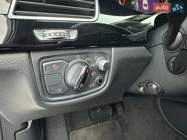 Черный Ауди А8, объемом двигателя 3 л и пробегом 170 тыс. км за 24999 $, фото 18 на Automoto.ua