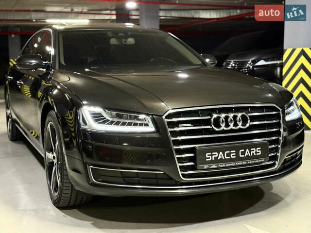 Чорний Ауді A8, об'ємом двигуна 3 л та пробігом 115 тис. км за 29900 $, фото 6 на Automoto.ua