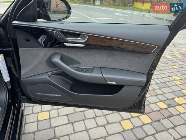 Черный Ауди А8, объемом двигателя 3 л и пробегом 76 тыс. км за 28999 $, фото 48 на Automoto.ua