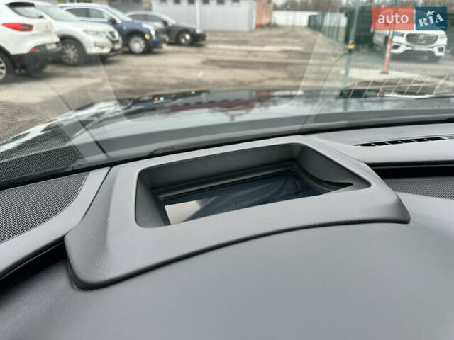 Черный Ауди А8, объемом двигателя 3 л и пробегом 170 тыс. км за 24999 $, фото 15 на Automoto.ua