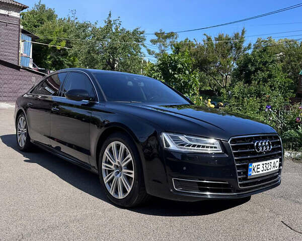 Черный Ауди А8, объемом двигателя 3 л и пробегом 167 тыс. км за 29700 $, фото 1 на Automoto.ua