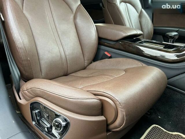 Чорний Ауді A8, об'ємом двигуна 3 л та пробігом 73 тис. км за 44777 $, фото 24 на Automoto.ua