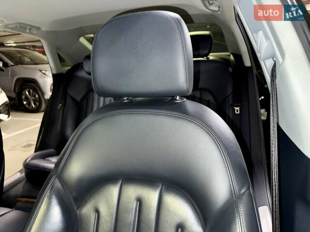 Чорний Ауді A8, об'ємом двигуна 3 л та пробігом 115 тис. км за 29900 $, фото 20 на Automoto.ua