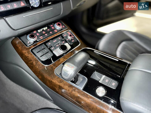 Чорний Ауді A8, об'ємом двигуна 2.97 л та пробігом 115 тис. км за 32900 $, фото 20 на Automoto.ua