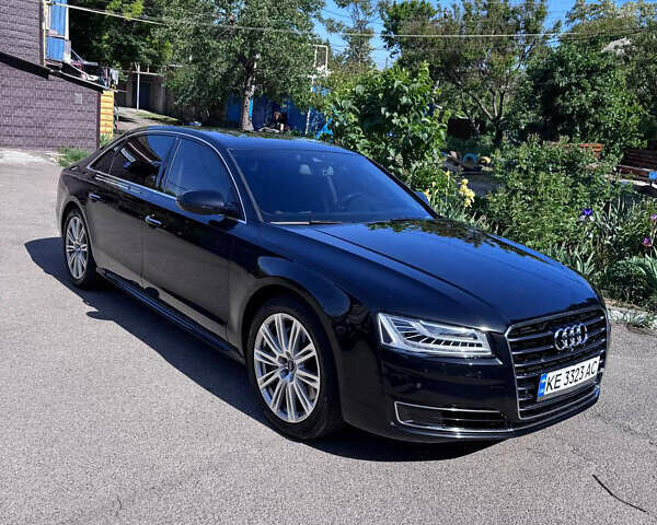 Черный Ауди А8, объемом двигателя 3 л и пробегом 167 тыс. км за 29700 $, фото 3 на Automoto.ua