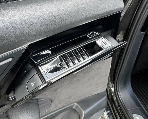 Черный Ауди А8, объемом двигателя 2.97 л и пробегом 158 тыс. км за 29999 $, фото 27 на Automoto.ua