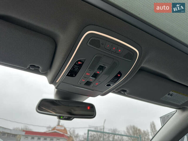 Черный Ауди А8, объемом двигателя 3 л и пробегом 170 тыс. км за 24999 $, фото 26 на Automoto.ua