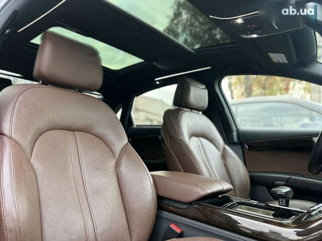Чорний Ауді A8, об'ємом двигуна 3 л та пробігом 73 тис. км за 44777 $, фото 14 на Automoto.ua