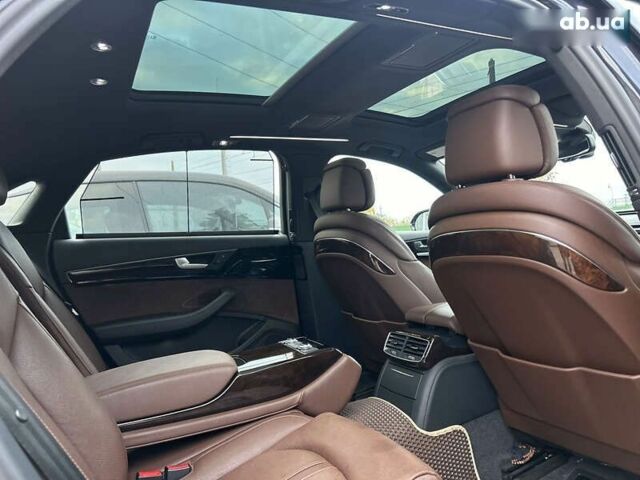 Чорний Ауді A8, об'ємом двигуна 3 л та пробігом 73 тис. км за 44777 $, фото 3 на Automoto.ua