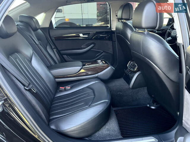 Черный Ауди А8, объемом двигателя 3 л и пробегом 187 тыс. км за 33999 $, фото 24 на Automoto.ua