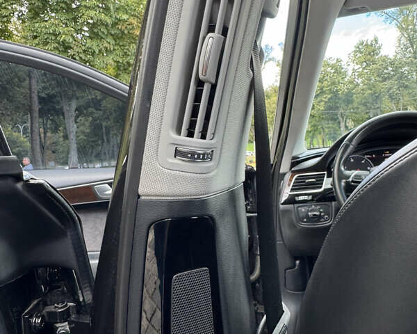 Черный Ауди А8, объемом двигателя 2.97 л и пробегом 158 тыс. км за 29999 $, фото 24 на Automoto.ua
