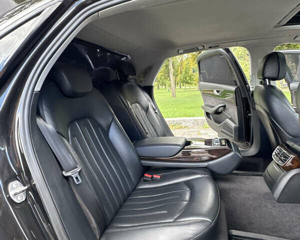 Черный Ауди А8, объемом двигателя 2.97 л и пробегом 158 тыс. км за 29999 $, фото 89 на Automoto.ua