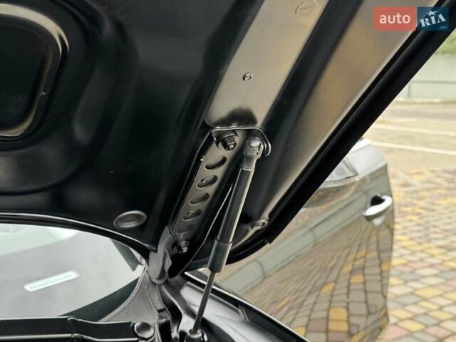 Черный Ауди А8, объемом двигателя 3 л и пробегом 76 тыс. км за 28999 $, фото 95 на Automoto.ua