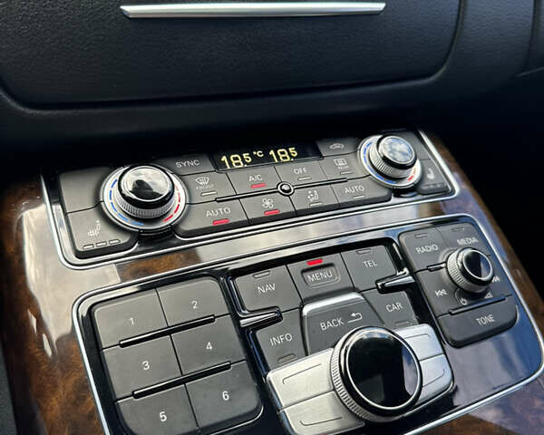 Черный Ауди А8, объемом двигателя 2.97 л и пробегом 158 тыс. км за 29999 $, фото 112 на Automoto.ua