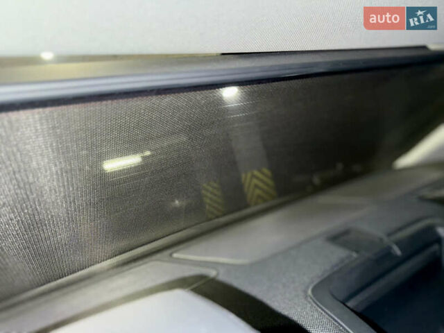 Чорний Ауді A8, об'ємом двигуна 2.97 л та пробігом 115 тис. км за 32900 $, фото 32 на Automoto.ua