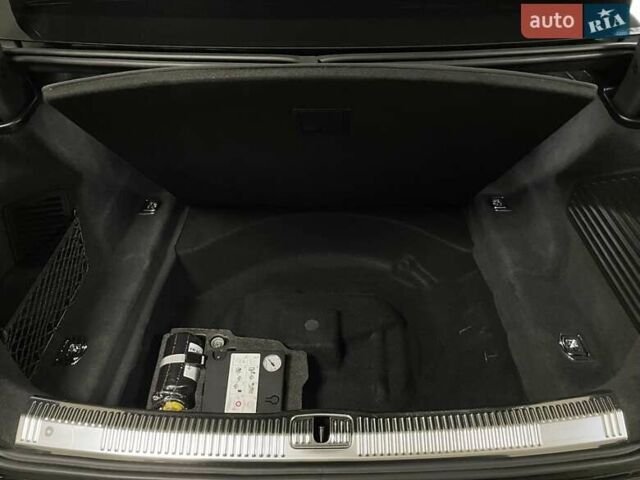 Ауди А8 2018 в Львове на Automoto.ua Черный Ауди А8, объемом двигателя 2.97 л и пробегом 106 тыс. км за 48700 $, фото 21 на Automoto.ua