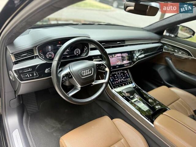 Чорний Ауді A8, об'ємом двигуна 3 л та пробігом 144 тис. км за 58500 $, фото 24 на Automoto.ua