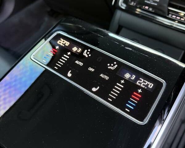 Черный Ауди А8, объемом двигателя 2.97 л и пробегом 208 тыс. км за 39999 $, фото 17 на Automoto.ua