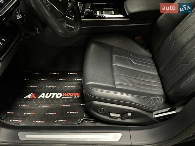 Ауди А8 2018 в Львове на Automoto.ua Черный Ауди А8, объемом двигателя 2.97 л и пробегом 106 тыс. км за 48700 $, фото 26 на Automoto.ua