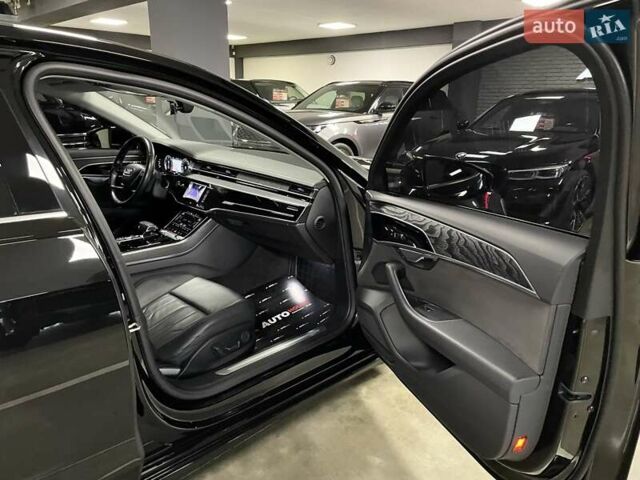 Ауди А8 2018 в Львове на Automoto.ua Черный Ауди А8, объемом двигателя 2.97 л и пробегом 106 тыс. км за 48700 $, фото 38 на Automoto.ua