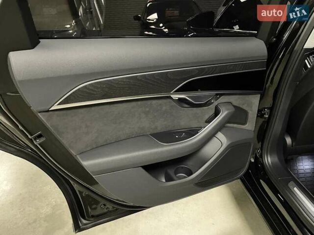 Ауди А8 2018 в Львове на Automoto.ua Черный Ауди А8, объемом двигателя 2.97 л и пробегом 106 тыс. км за 48700 $, фото 32 на Automoto.ua