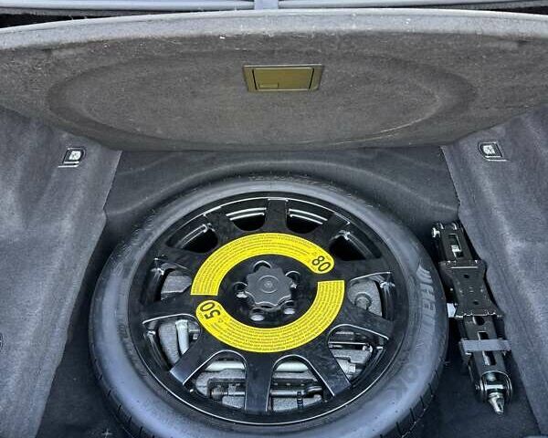 Черный Ауди А8, объемом двигателя 2.97 л и пробегом 208 тыс. км за 39999 $, фото 12 на Automoto.ua