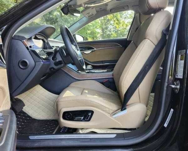 Черный Ауди А8, объемом двигателя 3 л и пробегом 34 тыс. км за 16500 $, фото 4 на Automoto.ua