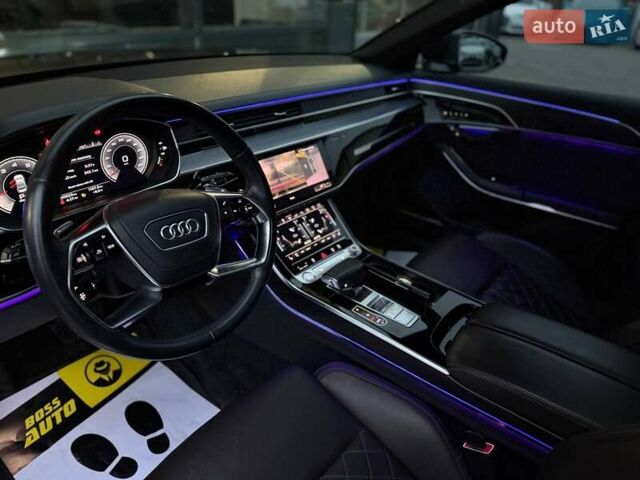 Чорний Ауді A8, об'ємом двигуна 0 л та пробігом 105 тис. км за 48500 $, фото 16 на Automoto.ua
