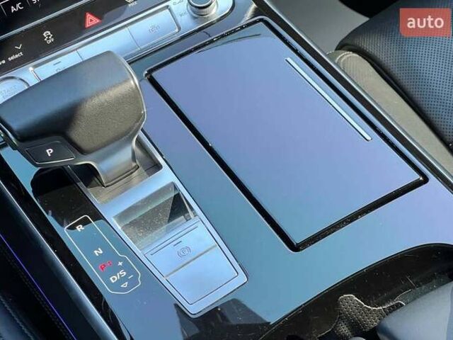 Черный Ауди А8, объемом двигателя 3 л и пробегом 114 тыс. км за 46500 $, фото 19 на Automoto.ua