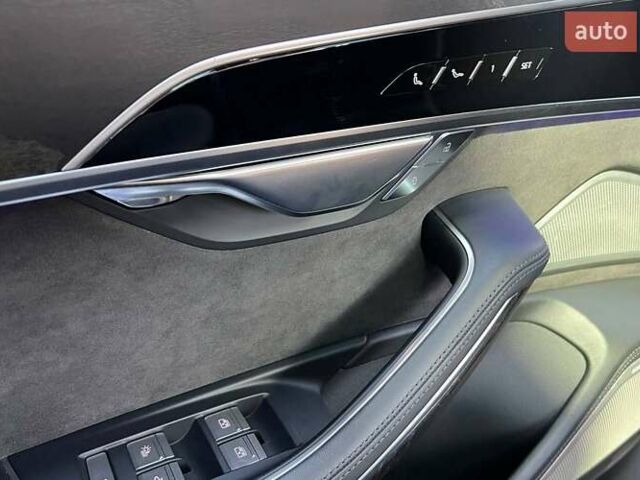 Черный Ауди А8, объемом двигателя 3 л и пробегом 114 тыс. км за 46500 $, фото 8 на Automoto.ua