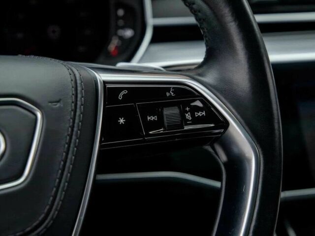 Чорний Ауді A8, об'ємом двигуна 3 л та пробігом 45 тис. км за 24000 $, фото 11 на Automoto.ua